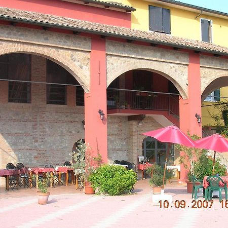 Agriturismo La Fattoria Del Boschetto Фонтанеллато Екстер'єр фото