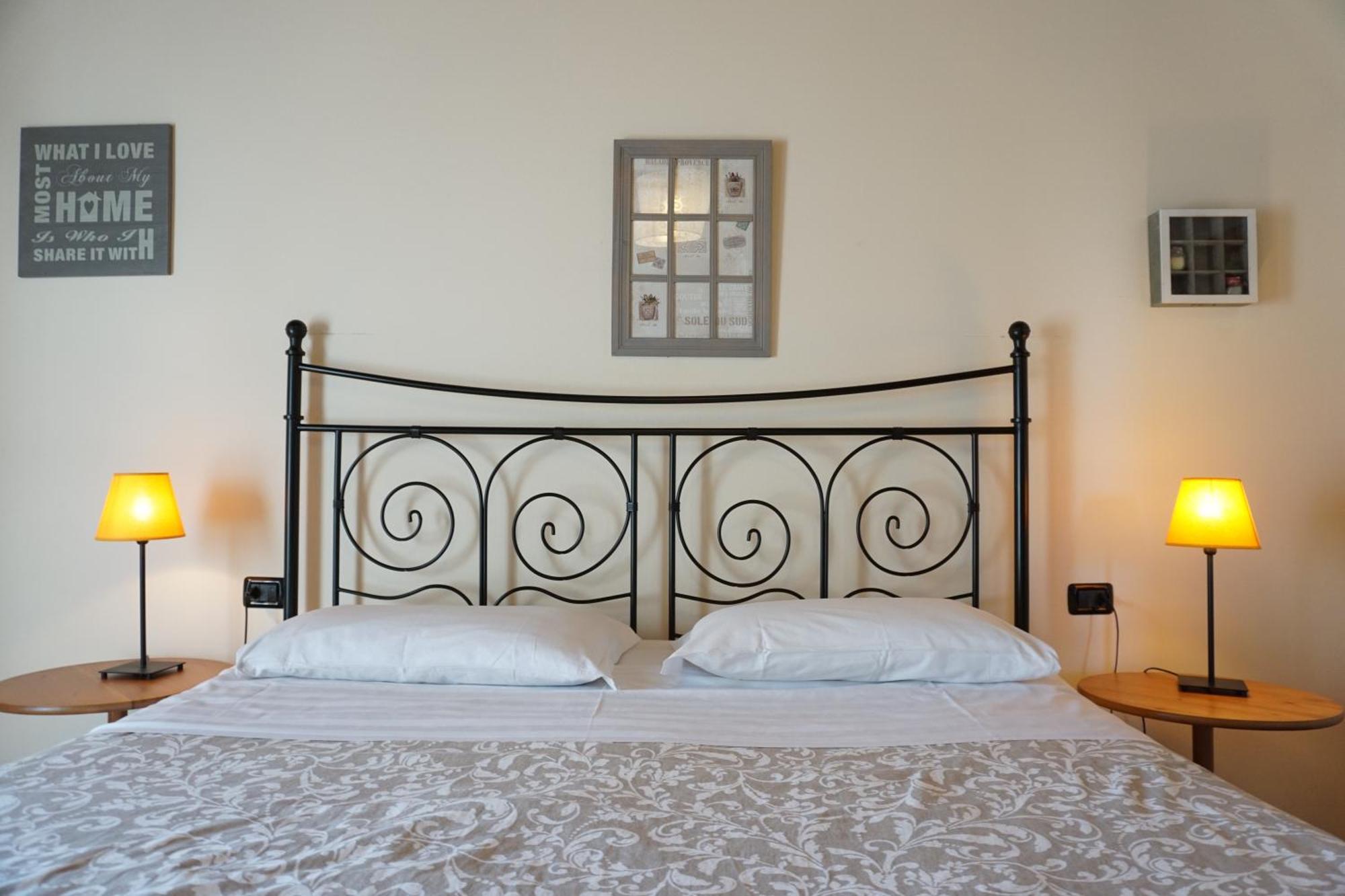 Agriturismo La Fattoria Del Boschetto Фонтанеллато Екстер'єр фото