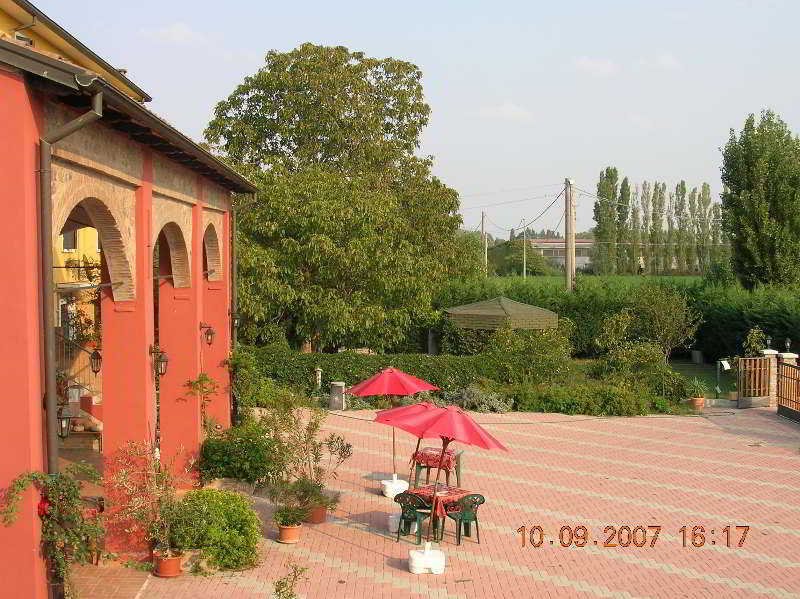 Agriturismo La Fattoria Del Boschetto Фонтанеллато Екстер'єр фото