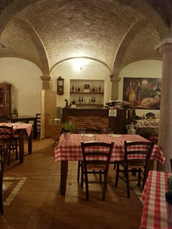 Agriturismo La Fattoria Del Boschetto Фонтанеллато Екстер'єр фото