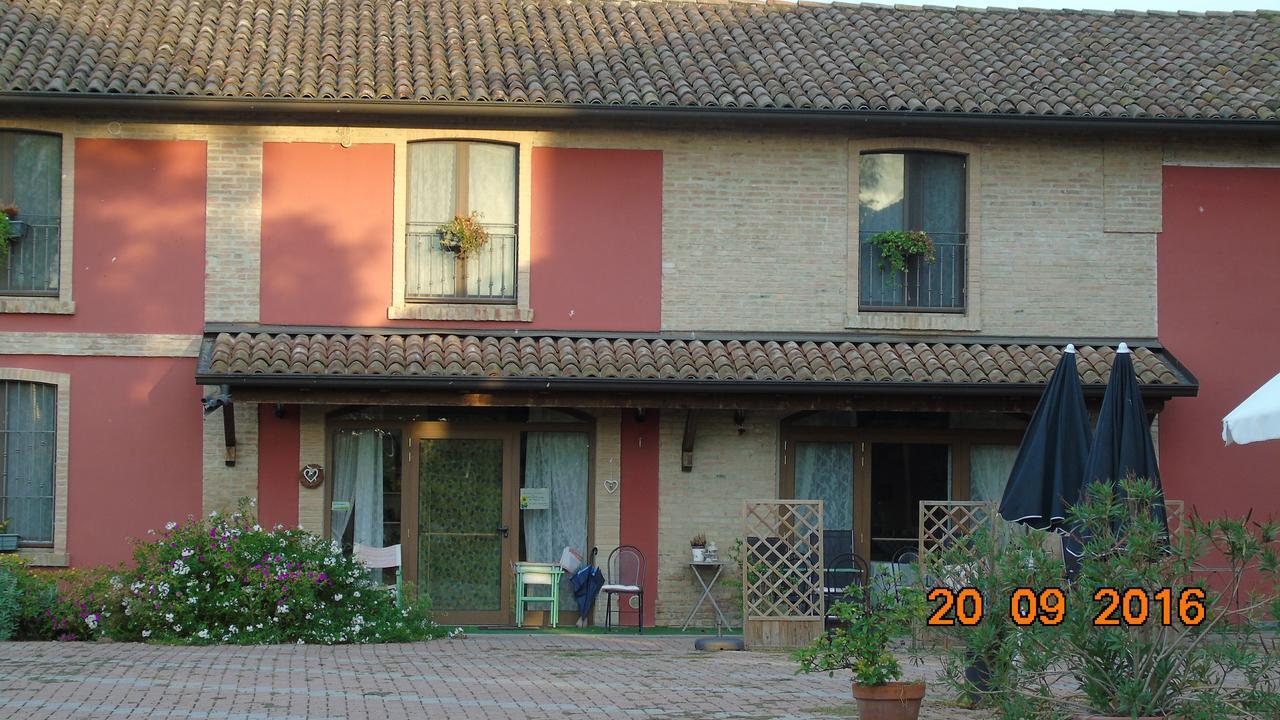 Agriturismo La Fattoria Del Boschetto Фонтанеллато Екстер'єр фото
